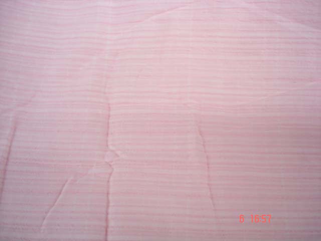 crepon avec liserai rose pastel 1.85x1.40m (H268)