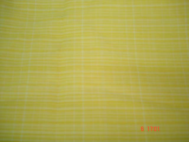 Crepon avec liserai jaune soleil 2.35x1.40m (H270)