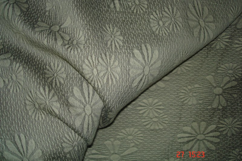 tissu tons brun/fleurs tissées dans le tissu au metre(FH5).