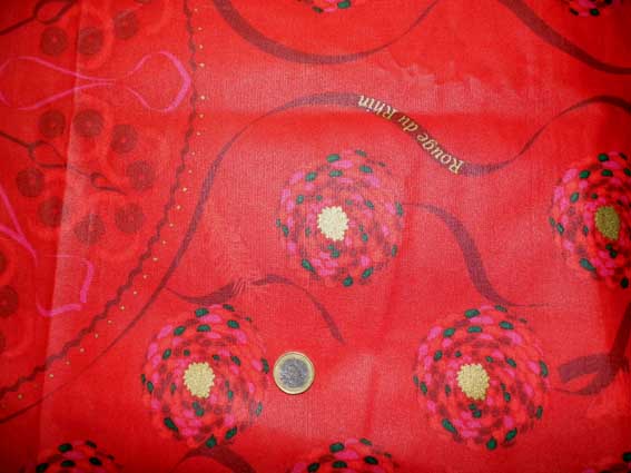 Coton enuit rouge/fleuris/vignoble 1.75x1.4m(HP64)