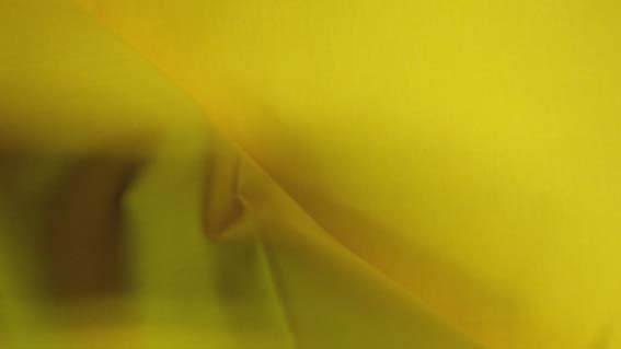 Coton uni jaune tournesol 1.3x1.45m(VP268)