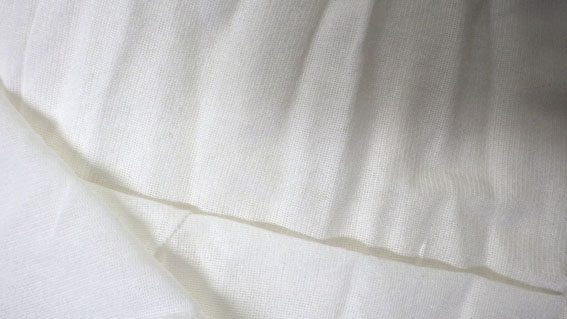 Tulle d\'habillement blanc 0.5x1.5m(CA369)